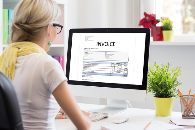 How Does Invoice Factoring Work