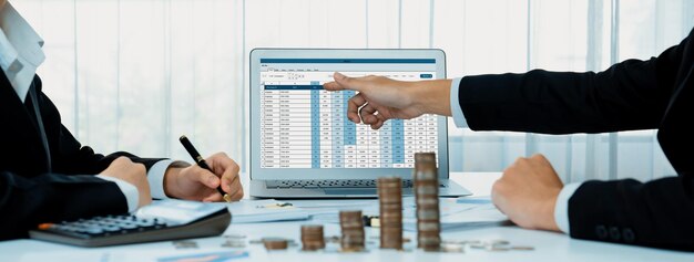 Invoice Finance vs Business Loans